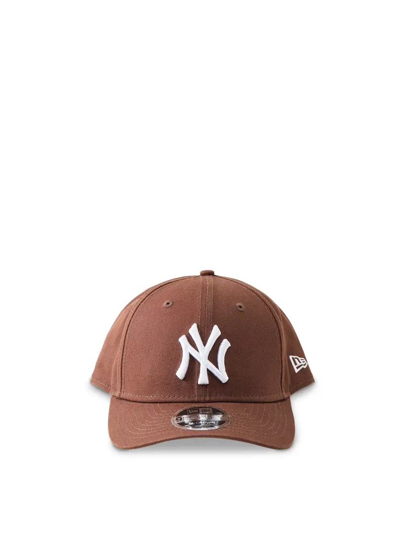9Forty Mid Crown Cap Brown 1