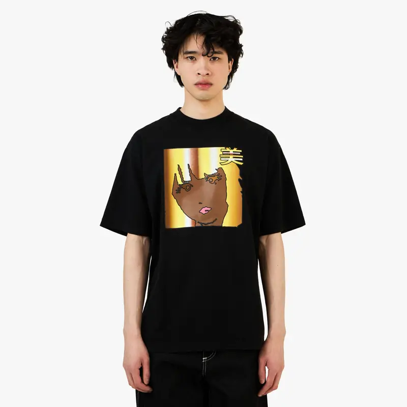 B.Eautiful X Sara Yukiko B.E Girl T-Shirt Black 1