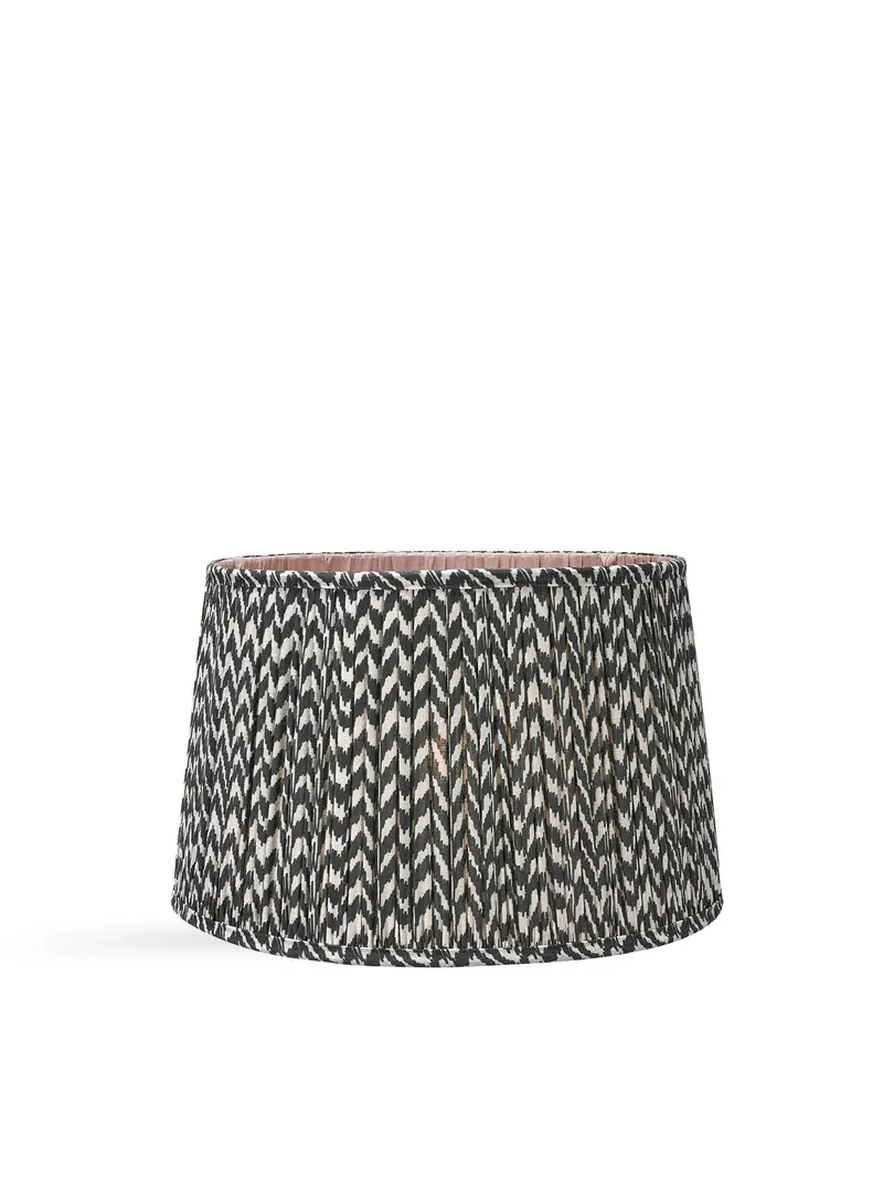 Chevron Mushroom Pleat Shade Black 40Cm 1