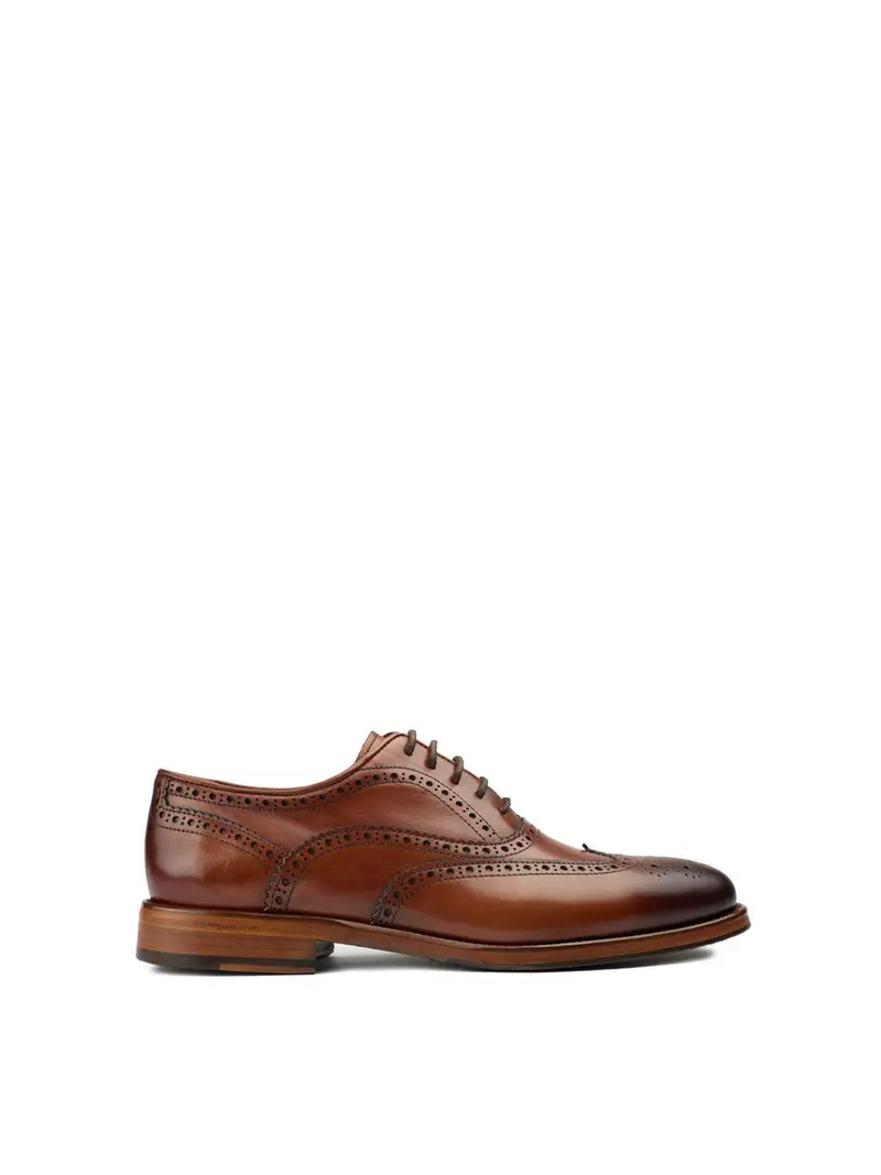 Elcho Brogue Shoes Tan 1