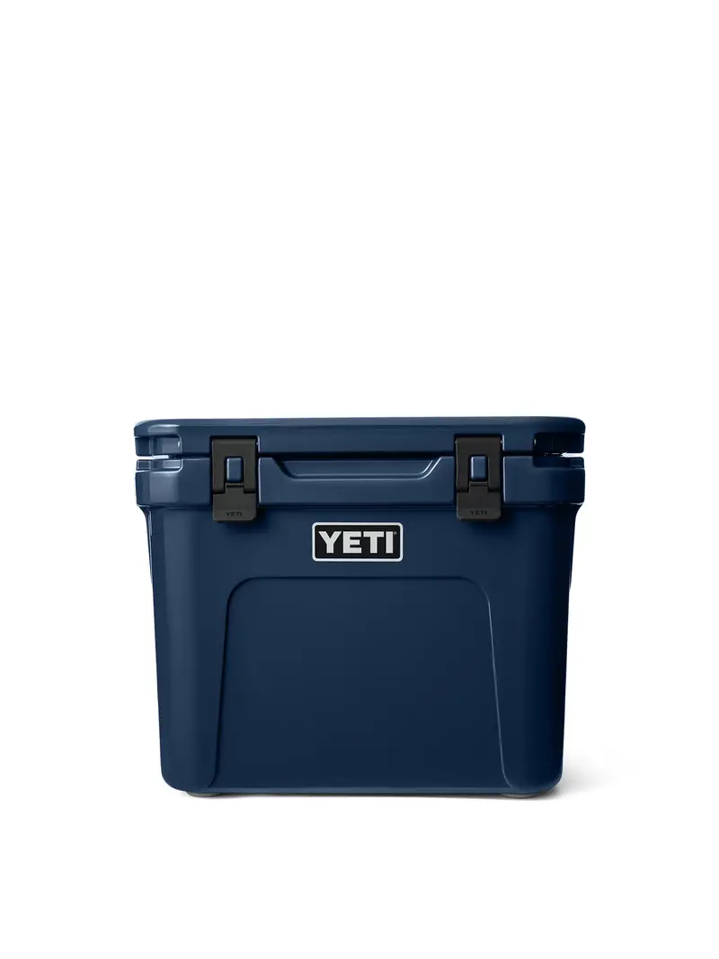 Roadie Wheeled Cooler 32L 1